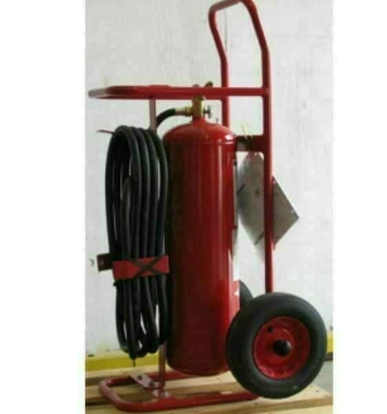 497 – Extintor de incendios con ruedas Purple K de 50 lb